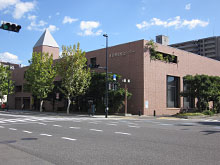 東区図書館